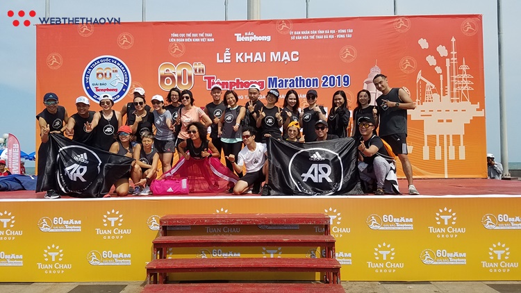 2000 runner ùn ùn đổ về Vũng Tàu nhận bib Tiền Phong Marathon 2019