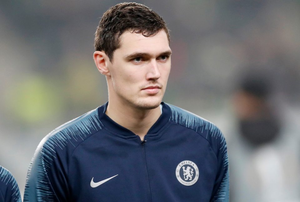 Tin bóng đá ngày 2/3: Arsenal trả giá rẻ bèo hỏi mua cầu thủ hụt của MU và Barca