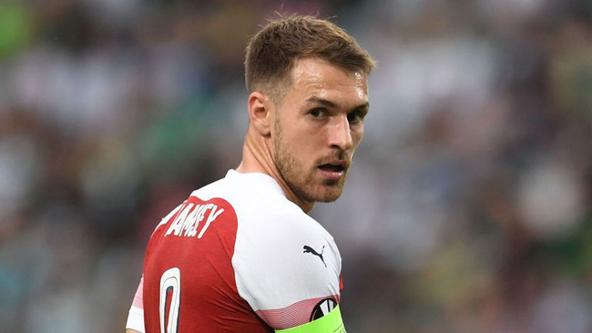 Tin bóng đá ngày 2/3: Arsenal trả giá rẻ bèo hỏi mua cầu thủ hụt của MU và Barca