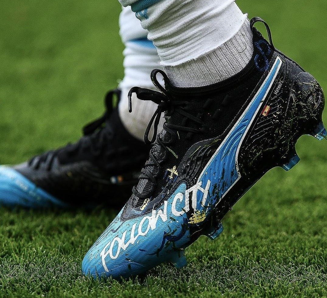 Puma thiết kế mẫu giày thi đấu đặc biệt cho các ngôi sao Man City