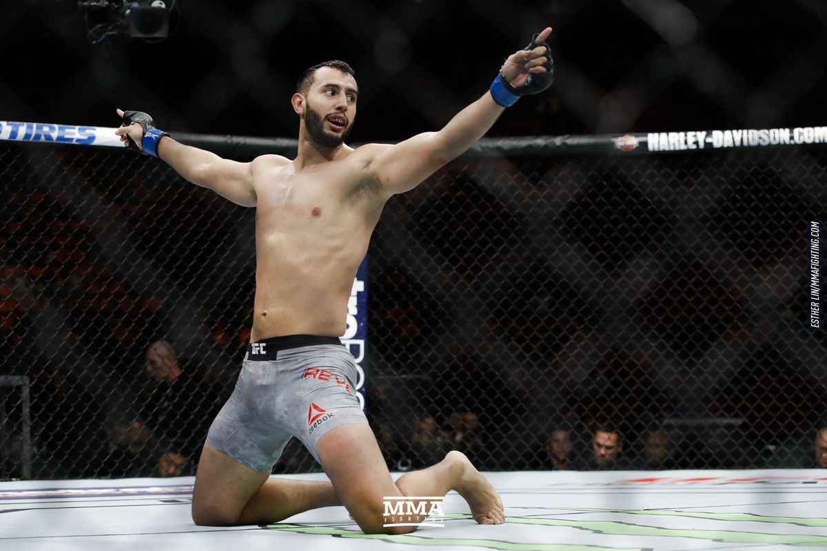 Dominick Reyes đòi phế truất nhà vô địch Light Heavyweight UFC Jon Jones