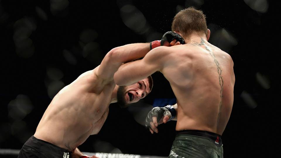 Conor McGregor đã tự dính bẫy tâm lý với Khabib Nurmagomedov
