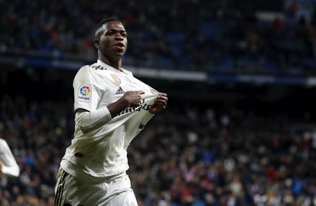 Ngôi sao trẻ Vinicius Junior tiết lộ lý do chọn Real Madrid dù Barca dùng mưa tiền chào đón Ngôi sao trẻ Vinicius Junior tiết lộ lý do chọn Real Madrid dù Barca dùng mưa tiền chào đón