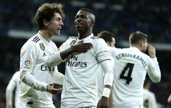 Ngôi sao trẻ Vinicius Junior tiết lộ lý do chọn Real Madrid dù Barca dùng mưa tiền chào đón Ngôi sao trẻ Vinicius Junior tiết lộ lý do chọn Real Madrid dù Barca dùng mưa tiền chào đón
