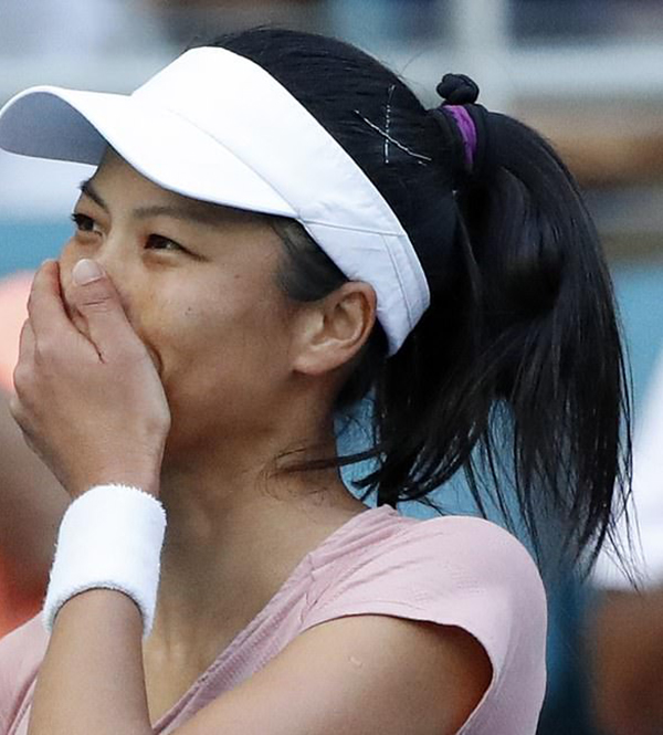 Naomi Osaka lại thua thảm hay có lời nguyền mang tên Bajin?