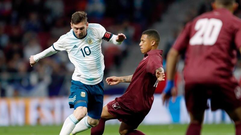 Messi sẽ khiến ĐT Argentina mất gần nửa triệu euro vì ... chấn thương
