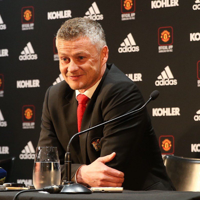 Solskjaer đặt mục tiêu vô địch Ngoại hạng cho MU sau khi ký HĐ dài hạn, nhưng… Solskjaer đặt mục tiêu vô địch Ngoại hạng cho MU sau khi ký HĐ dài hạn, nhưng…