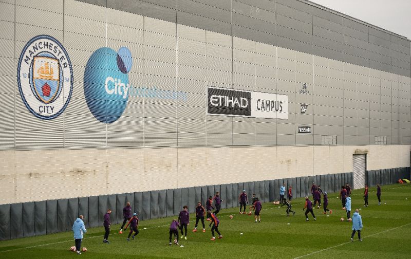 Ông chủ Liverpool gây áp lực buộc BTC giải Ngoại hạng điều tra tài chính Man City