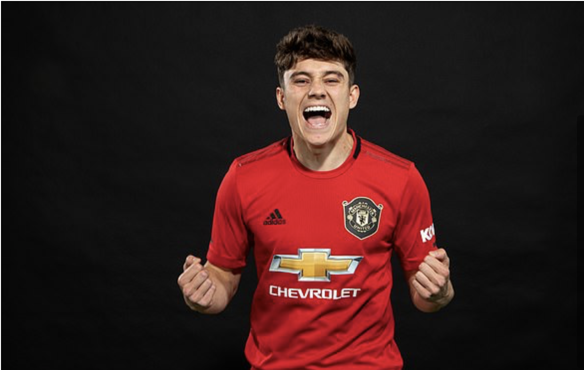 Daniel James chính thức ký hợp đồng với MU