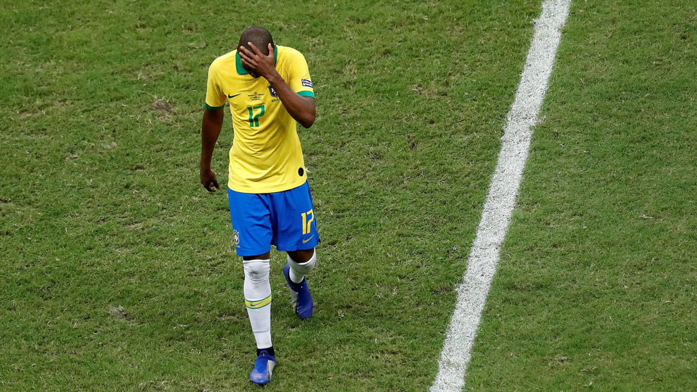 Buổi tập cuối của ĐT Brazil hé lộ thay đổi ở đội hình xuất phát gặp Peru