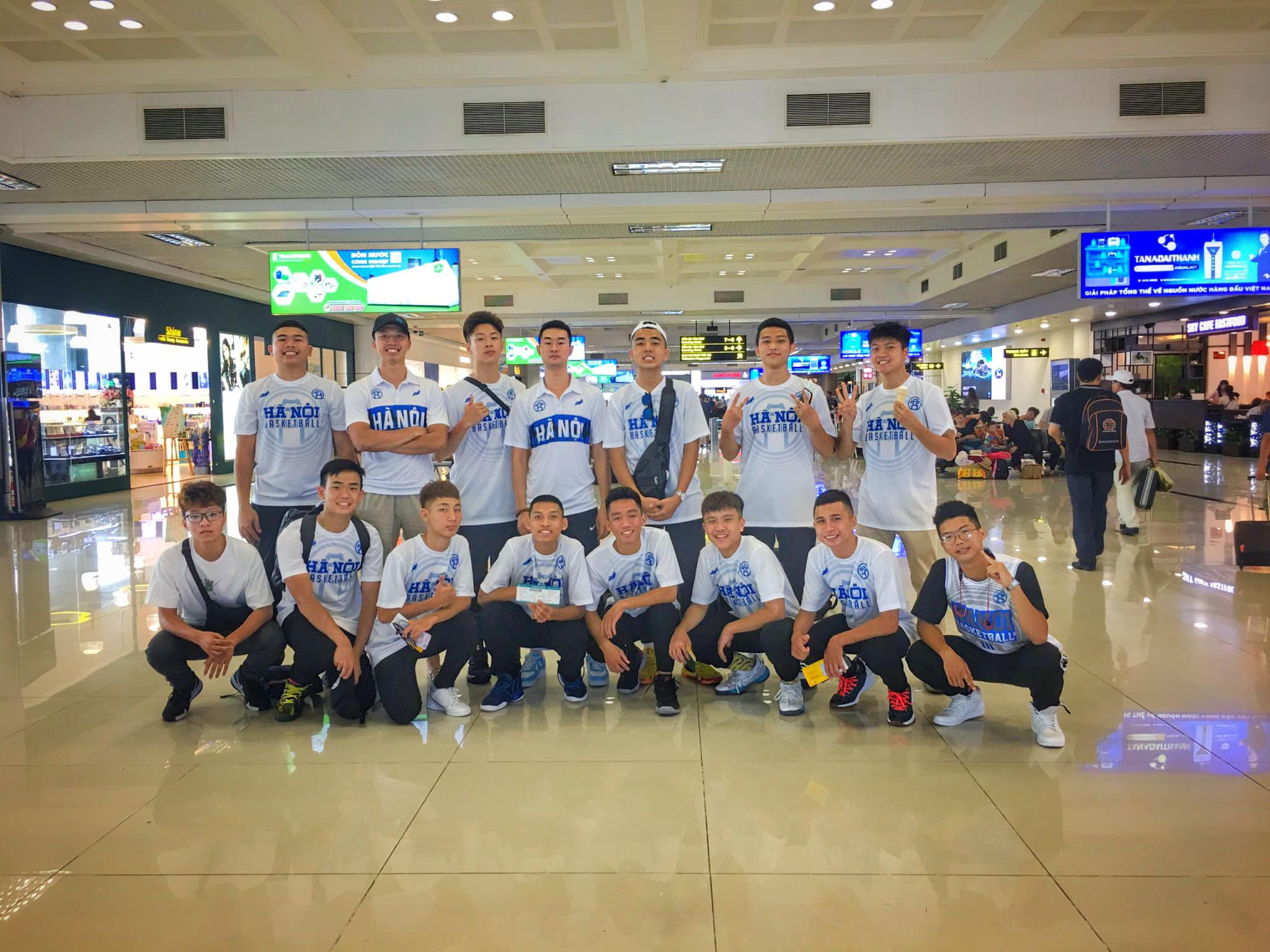 Đỗ Xuân Nam: “Xa Hanoi Buffaloes lúc này, tôi áy náy lắm” Đỗ Xuân Nam: “Xa Hanoi Buffaloes lúc này, tôi áy náy lắm”