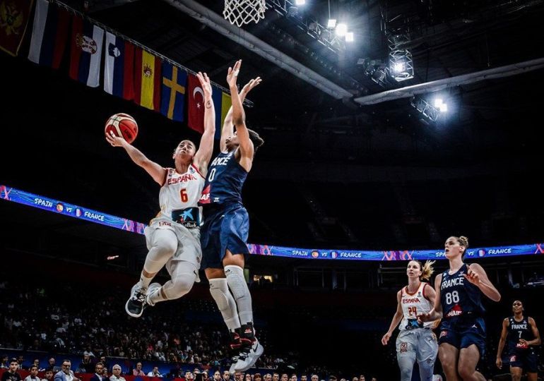 Tây Ban Nha trở thành đội tuyển đầu tiên bảo vệ danh hiệu EuroBasket nữ sau 28 năm Tây Ban Nha trở thành đội tuyển đầu tiên bảo vệ danh hiệu EuroBasket nữ sau 28 năm