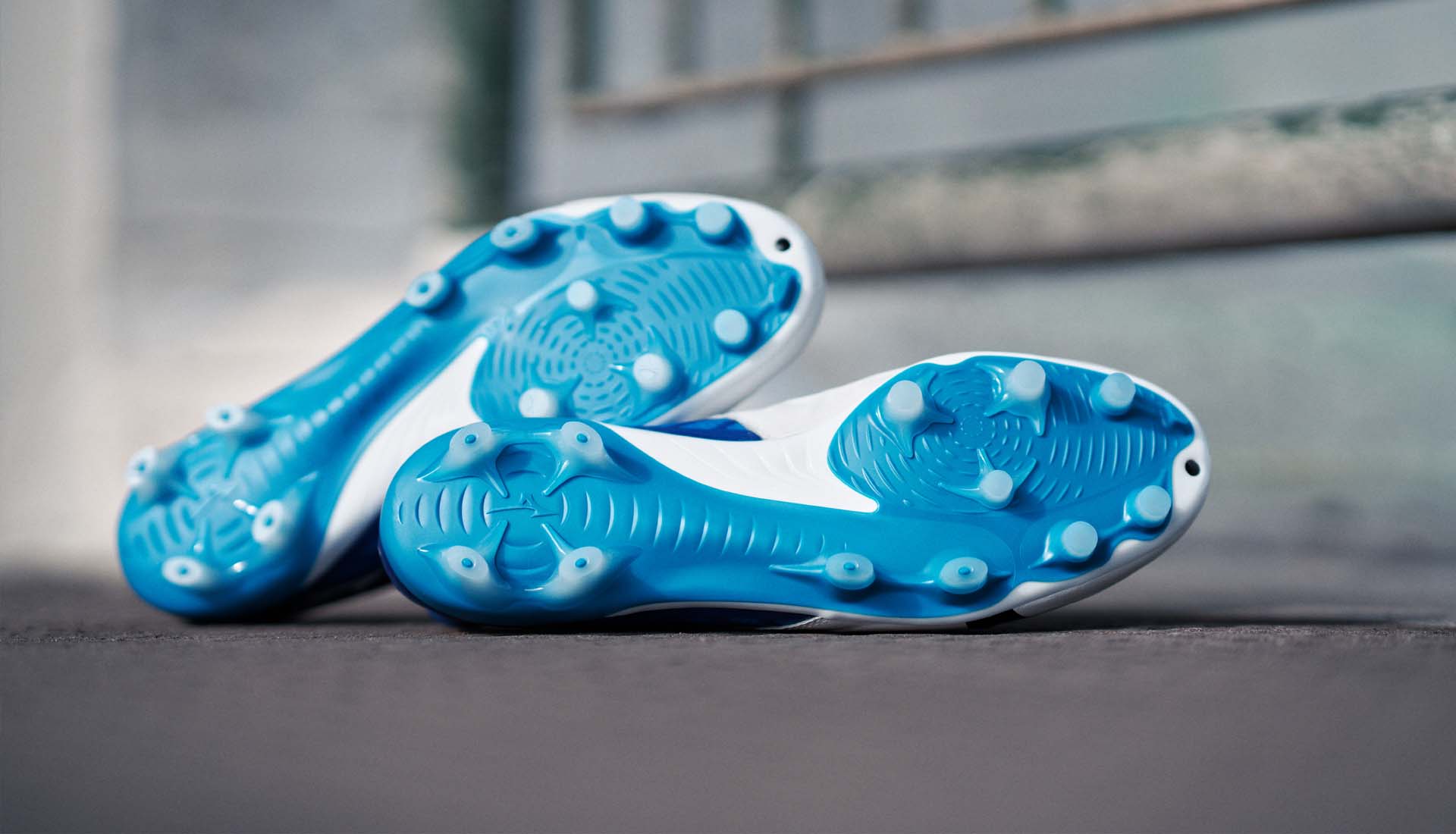 Mizuno giới thiệu giày Rebula thế hệ mới