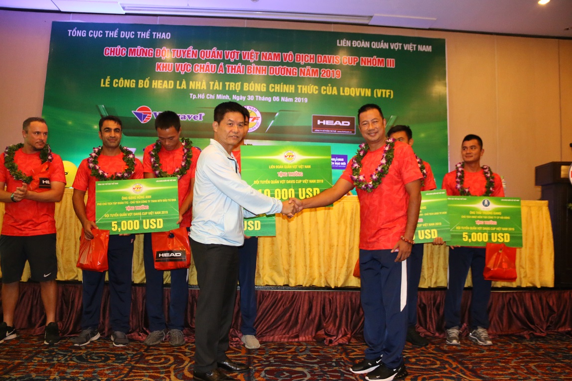 Giành vé thăng hạng, đội tuyển Davis Cup Việt Nam được thưởng lớn