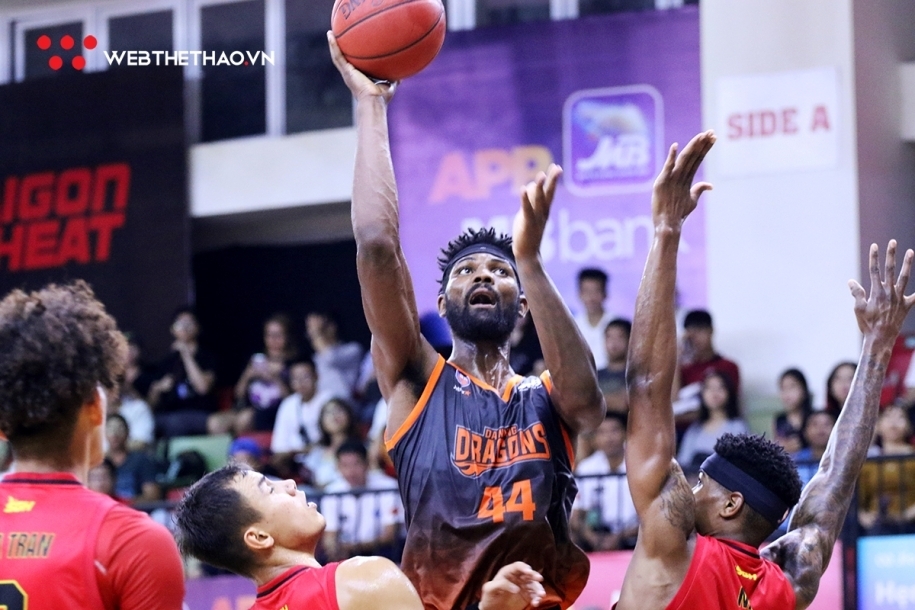 Anthony January có thể bị cấm thi đấu 1 trận