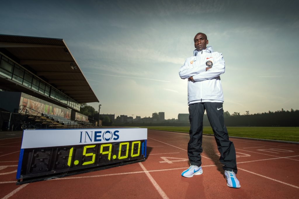 Eliud Kipchoge ‘chạy dọc bờ biển Việt Nam’ chuẩn bị cho Thử thách 1:59 Eliud Kipchoge ‘chạy dọc bờ biển Việt Nam’ chuẩn bị cho Thử thách 1:59