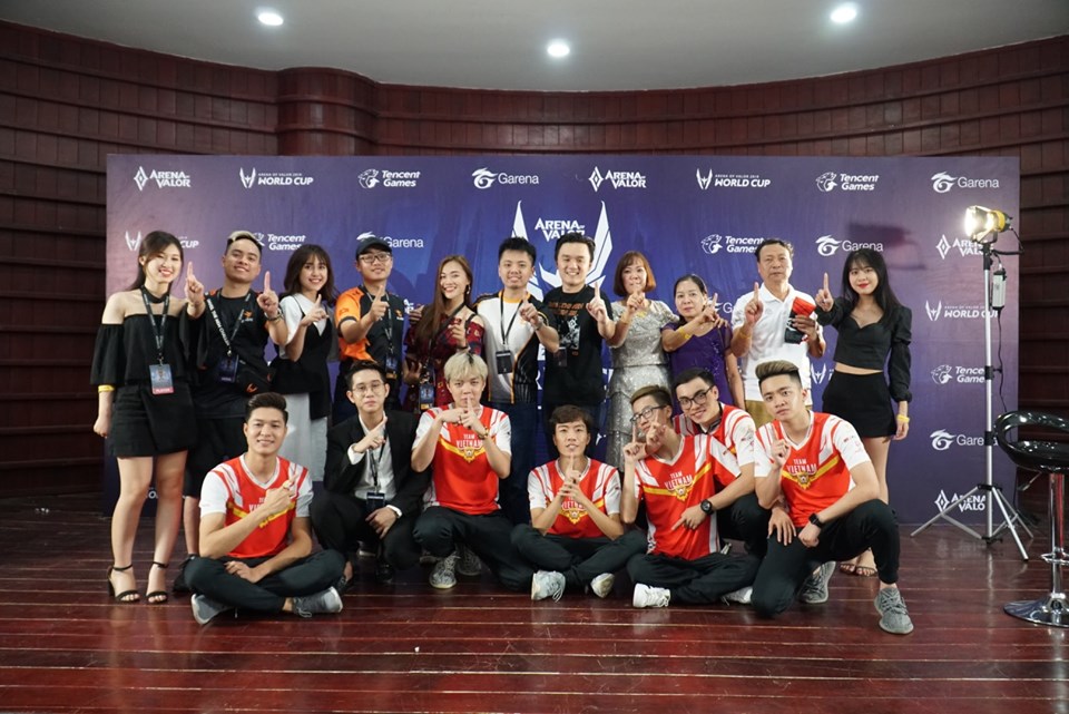 Nhìn lại chiến thắng đầy huy hoàng và kịch tính của tuyển Việt Nam tại AWC 2019 Nhìn lại chiến thắng đầy huy hoàng và kịch tính của tuyển Việt Nam tại AWC 2019