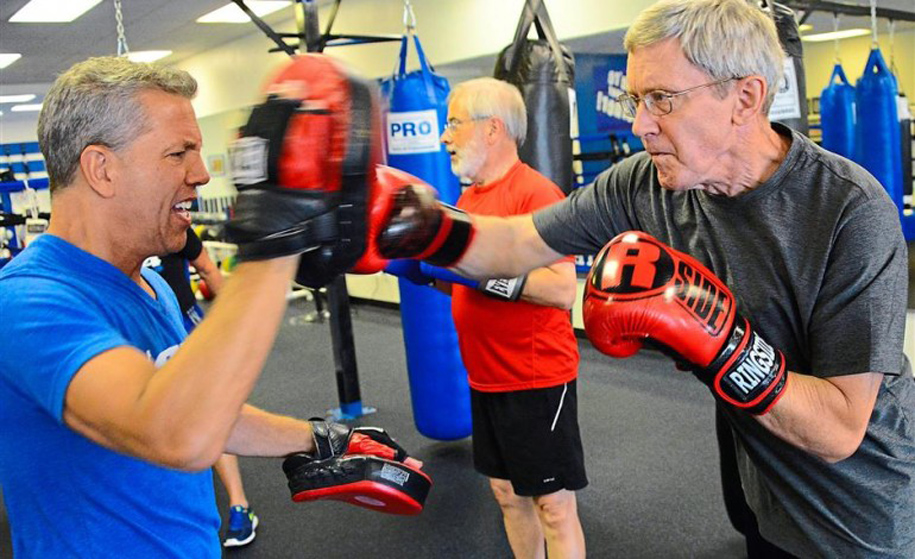 Dĩ độc trị độc: Boxing liệu có thể dùng để điều trị bệnh Parkinson?