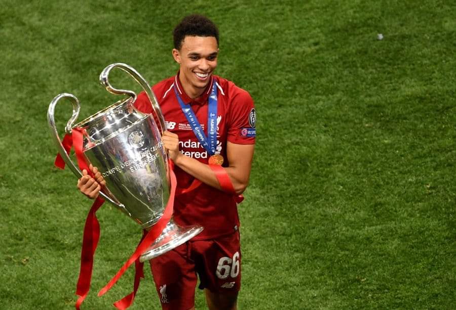 Alexander-Arnold, Mbappe, Sancho trong top cầu thủ trẻ giá trị nhất thế giới