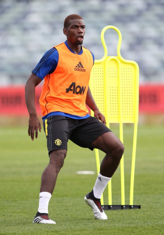Chuyển nhượng MU 10/7: Đại diện Pogba công khai chỉ trích MU