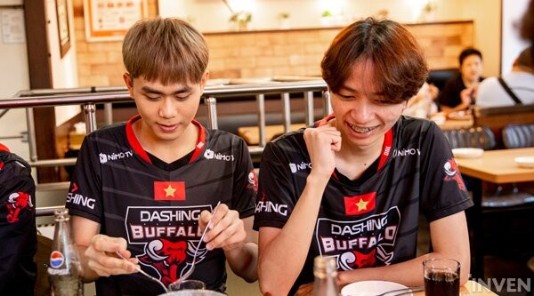 Phỏng vấn DBL trước thềm Rift Rivals 2019: DBL và G2 từng có một game đấu đẫm máu với 80 kill