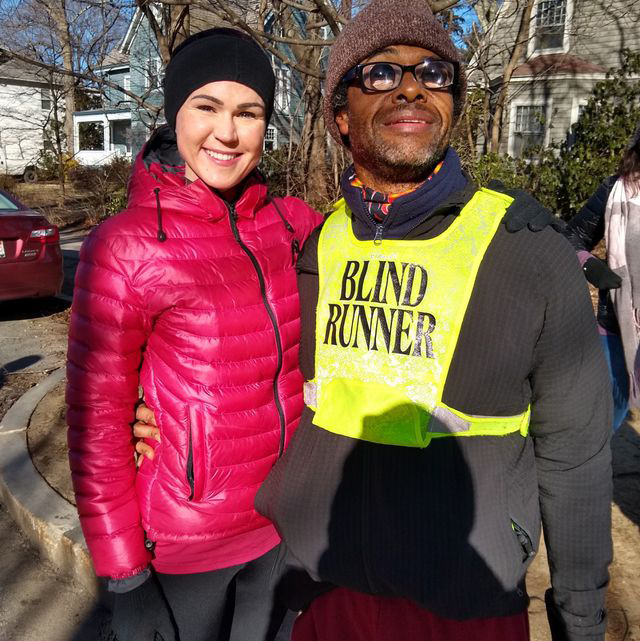 Người đàn ông khiếm thị giảm 145kg, hoàn thành giấc mơ chạy Boston Marathon Người đàn ông khiếm thị giảm 145kg, hoàn thành giấc mơ chạy Boston Marathon