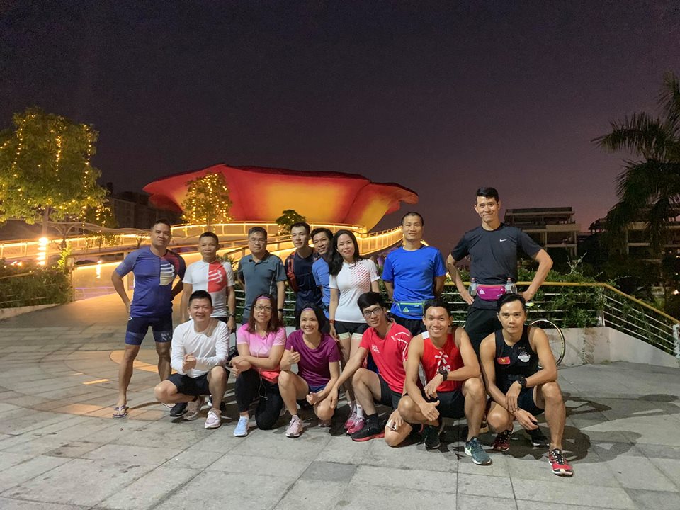 Runner Việt rộn ràng chạy chia chân kỳ nghỉ Tết Kỷ Hợi Runner Việt rộn ràng chạy chia chân kỳ nghỉ Tết Kỷ Hợi