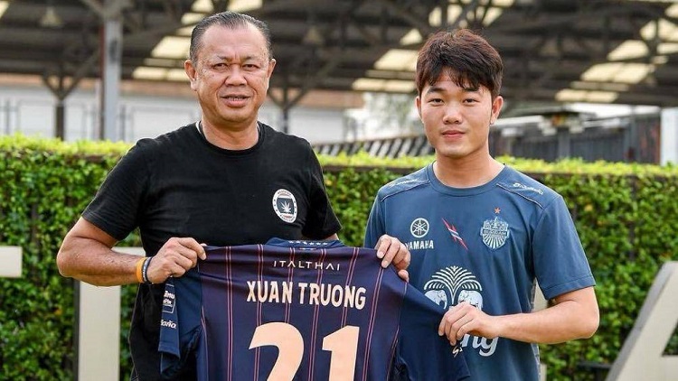 Văn Lâm, Xuân Trường sang Thái với một sứ mệnh đặc biệt Văn Lâm, Xuân Trường sang Thái với một sứ mệnh đặc biệt