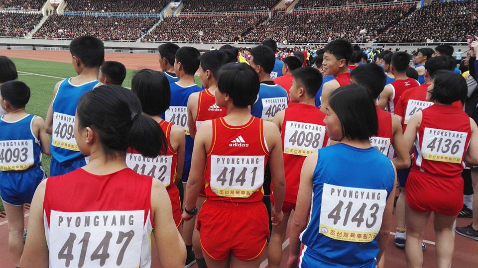 Không chỉ có vệ sĩ chạy bộ, Triều Tiên còn có giải chạy Bình Nhưỡng Marathon đáng phải thử một lần trong đời Không chỉ có vệ sĩ chạy bộ, Triều Tiên còn có giải chạy Bình Nhưỡng Marathon đáng phải thử một lần trong đời
