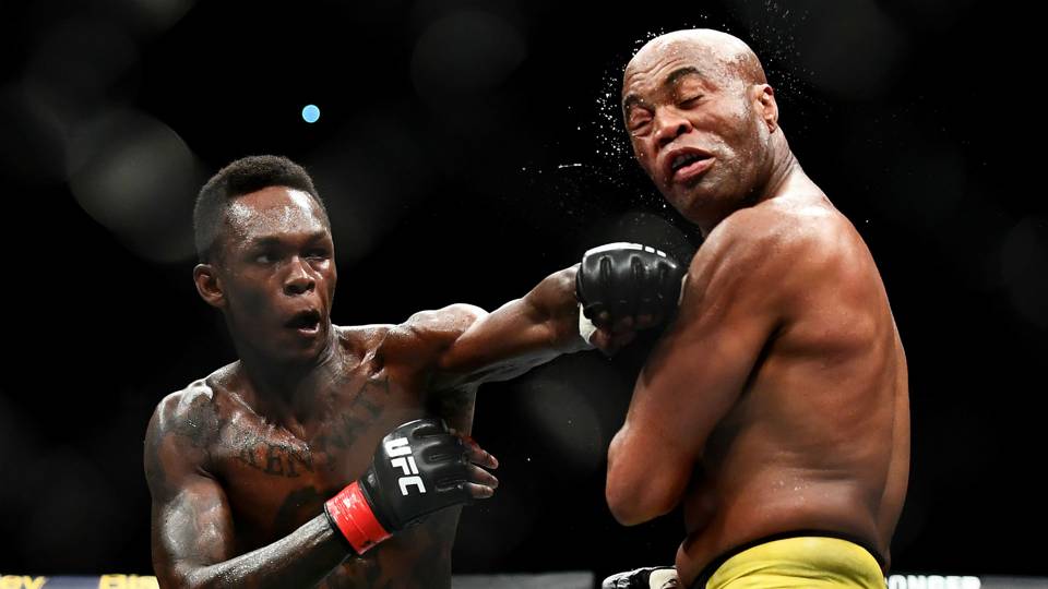 Robert Whittaker muốn đấu với Israel Adesanya hơn Kelvin Gastelum