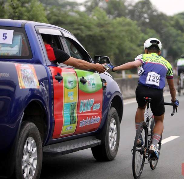 Các tay đua vượt nắng gió, chinh phục gần 200 km tại chặng 2 Cúp Truyền hình 2019