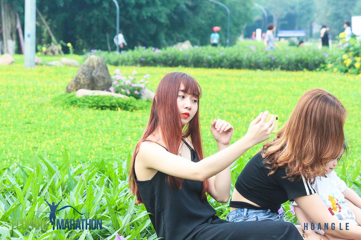 [VIDEO] Ecopark Marathon 2019 sẽ kém xinh tươi nếu thiếu họ
