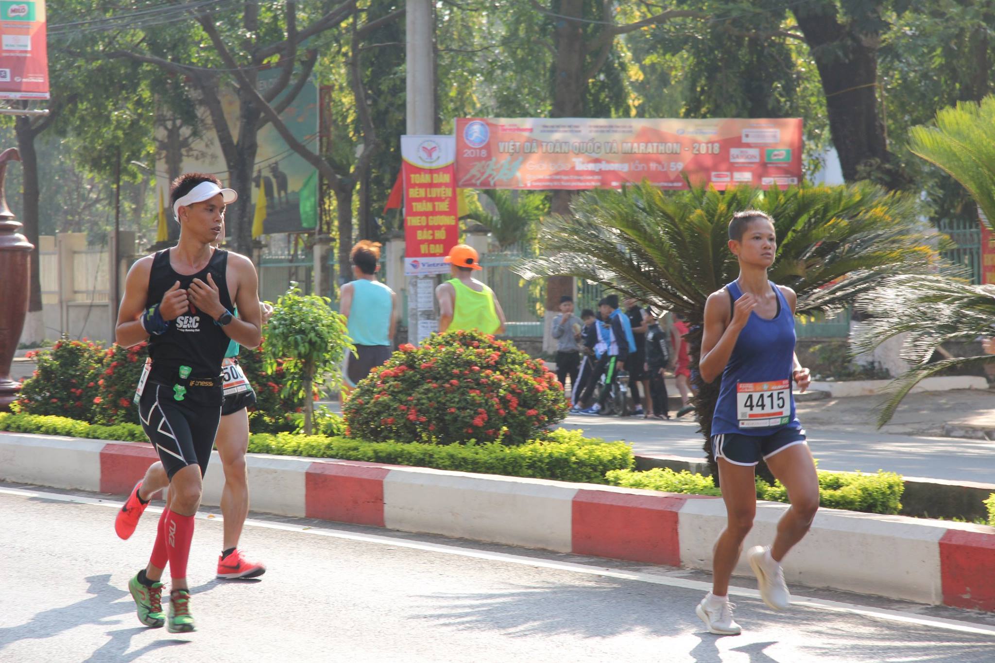 Boston Marathon 2019: Kawauchi chỉ về thứ 17, Cherono thắng sốc và lần đầu cho Degefa Boston Marathon 2019: Kawauchi chỉ về thứ 17, Cherono thắng sốc và lần đầu cho Degefa