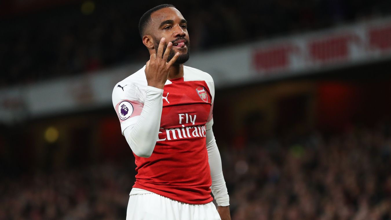 Lacazette tiết lộ Aubameyang đã giúp anh đá tốt hơn như thế nào?