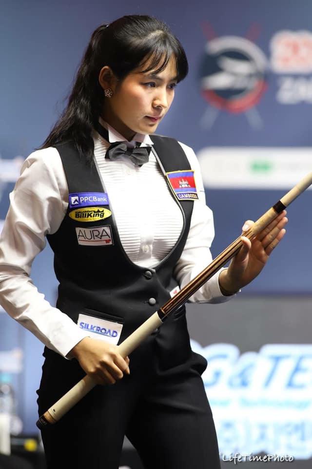Vẻ đẹp hút hồn của “thánh nữ billiards” Campuchia tham dự giải vô địch châu Á tại TP.HCM