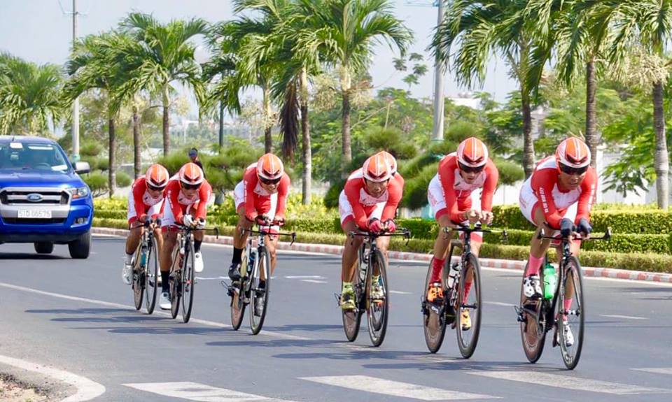 Cúp Truyền hình 2019: Áo vàng đổi chủ sau chặng đua đồng đội tính giờ ở Tuy Hòa