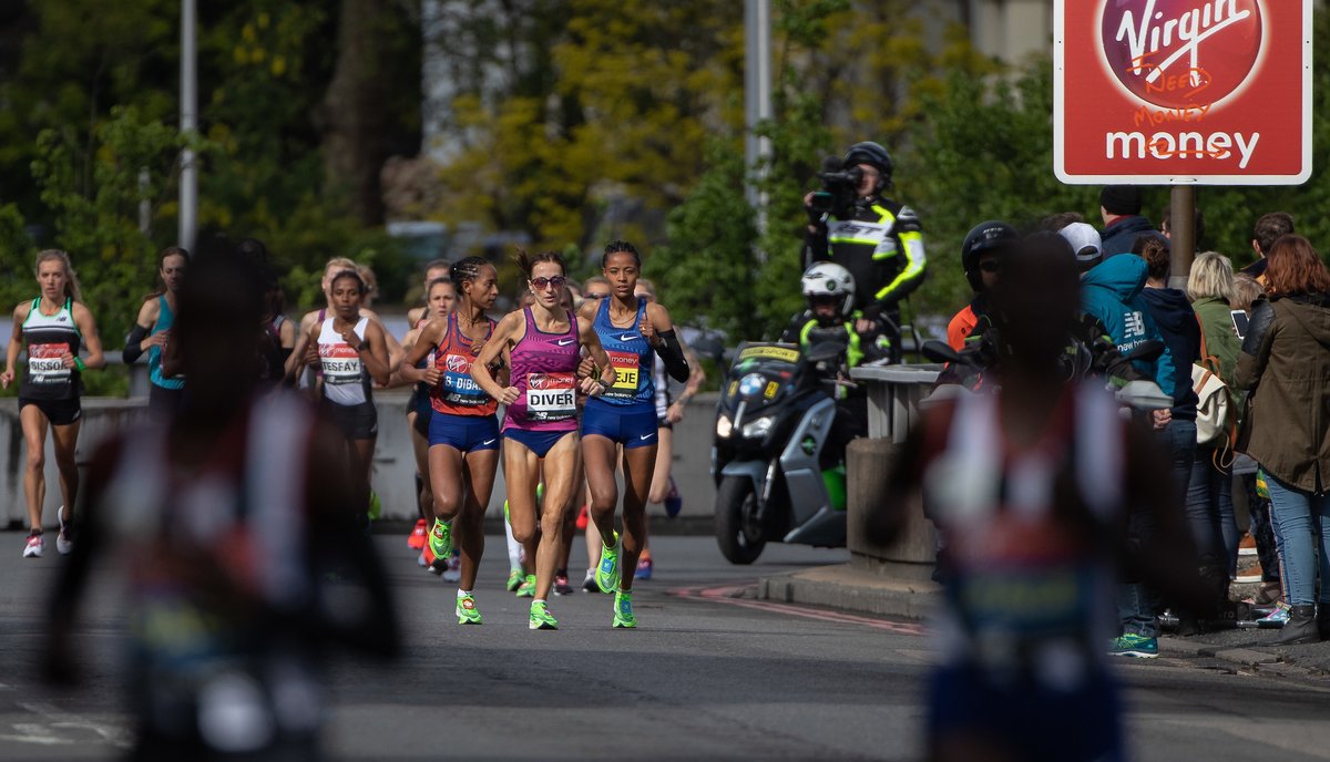 London Marathon 2019: Eliud Kipchoge lập kỷ lục mới, Brigid Kosgei lật đổ ngôi hậu London Marathon 2019: Eliud Kipchoge lập kỷ lục mới, Brigid Kosgei lật đổ ngôi hậu