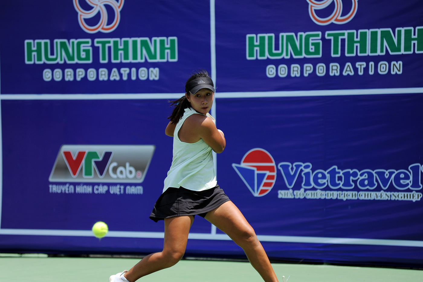 Tài năng trẻ Trần Thụy Thanh Trúc vào bán kết giải tennis VTF Pro Tour 200 -1