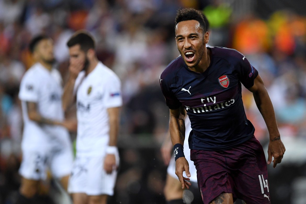 Aubameyang đi vào lịch sử, bộ đôi “sát thủ” và những điểm nhấn trận Valencia vs Arsenal