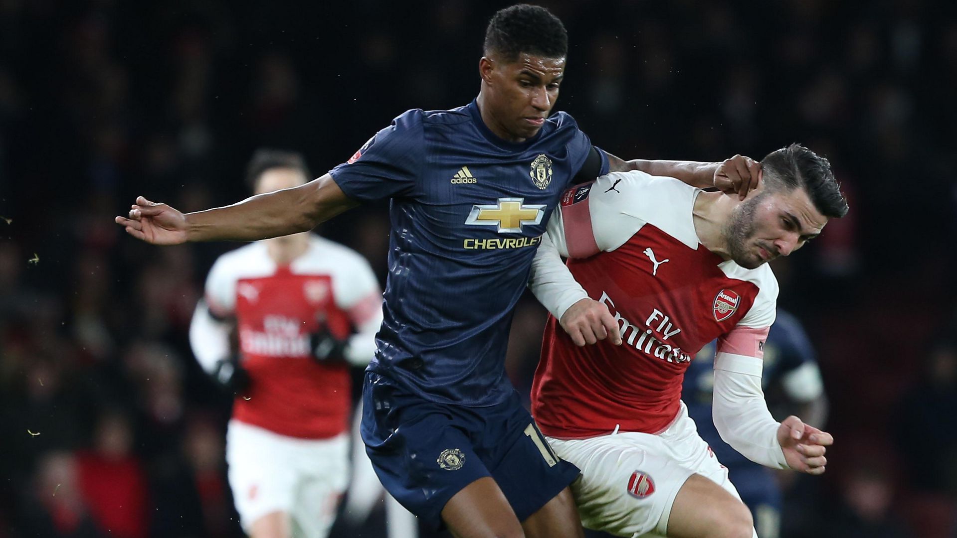 Liverpool, Arsenal, MU và những điều chờ quyết định ở vòng cuối Ngoại hạng Anh