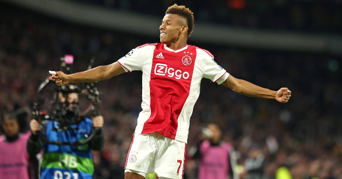 Nhà cái ra tỷ lệ cược cho mục tiêu có khả năng thành công nhất của Liverpool, MU, Arsenal