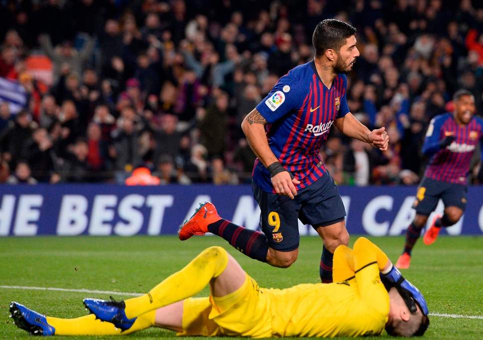 Theo đuổi Griezmann, Barca vẫn gấp gáp tìm kiếm “số 9” dự phòng