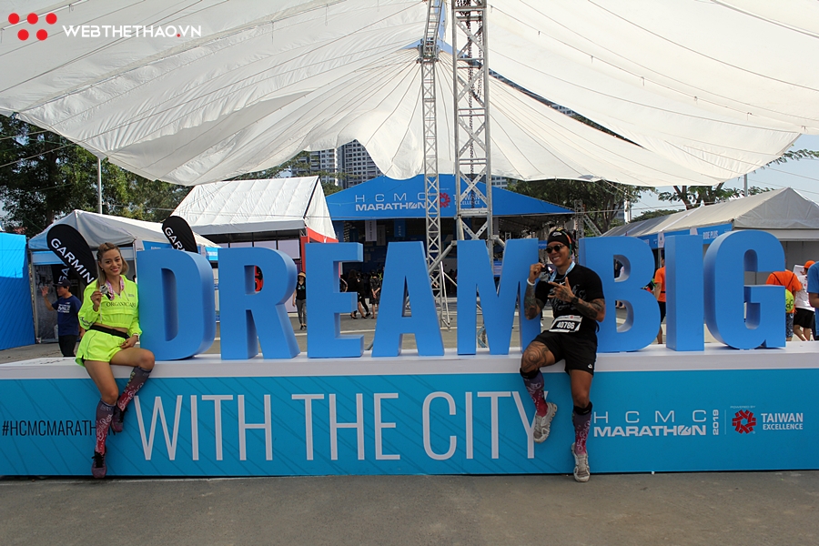 HCMC Marathon 2019: Bất ngờ VĐV hạng phong trào chạy marathon nhanh hơn Elite