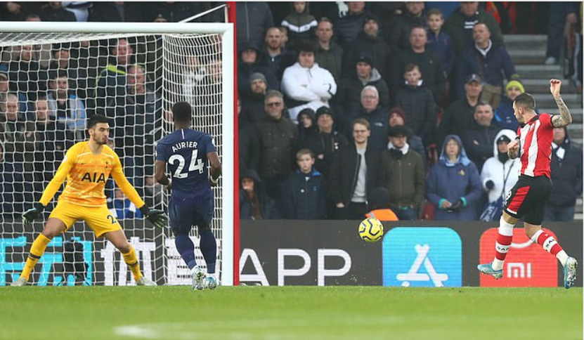 Kết quả Southampton vs Tottenham (1-0): Gà trống gãy cánh nơi đất khách