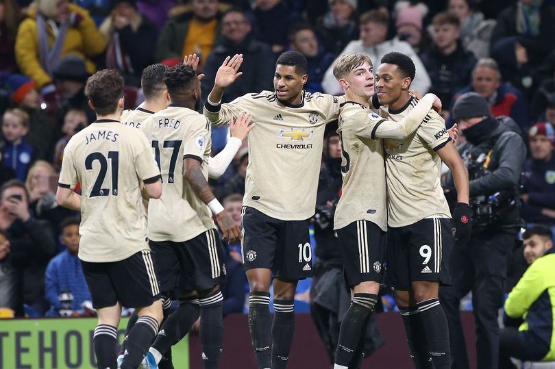 Khởi đầu ấn tượng của MU có thể khiến Arsenal nhận cột mốc xấu hổ