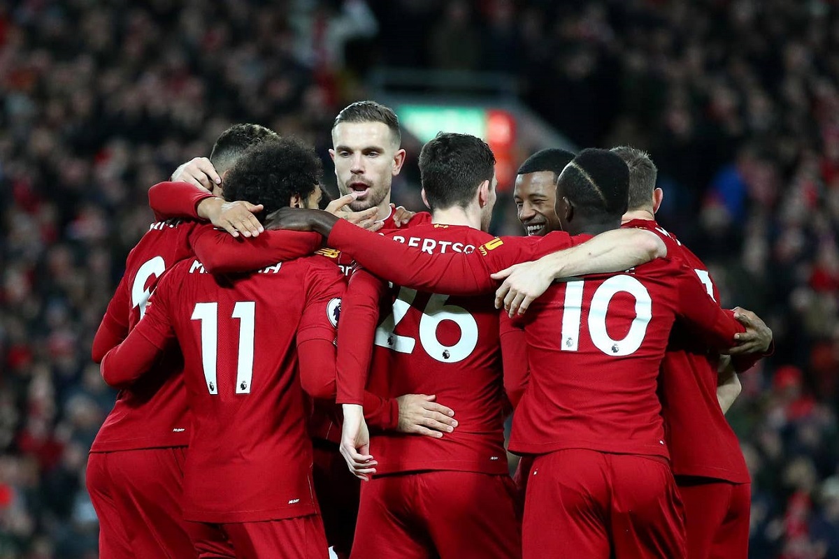 CĐV Liverpool “troll” MU sau khi Henderson tỏa sáng kinh ngạc