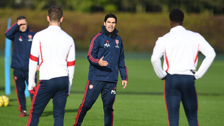 HLV Arteta gây choáng cho cầu thủ Arsenal bằng phương pháp tập luyện mới