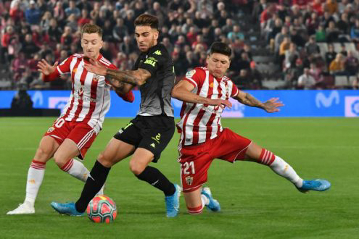 Soi kèo CD Lugo vs UD Almeria, 0h 05/01 (Hạng 2 Tây Ban Nha)