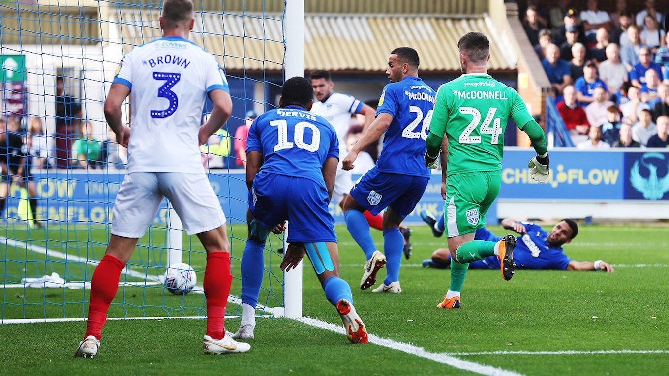 Soi kèo Fleetwood Town vs Portsmouth 22h00, 04/01 (FA Cup - Anh)