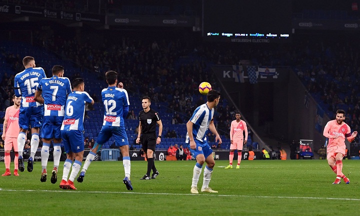 Messi gặp trở ngại trước trận derby Barcelona với số bàn thắng khiêm tốn